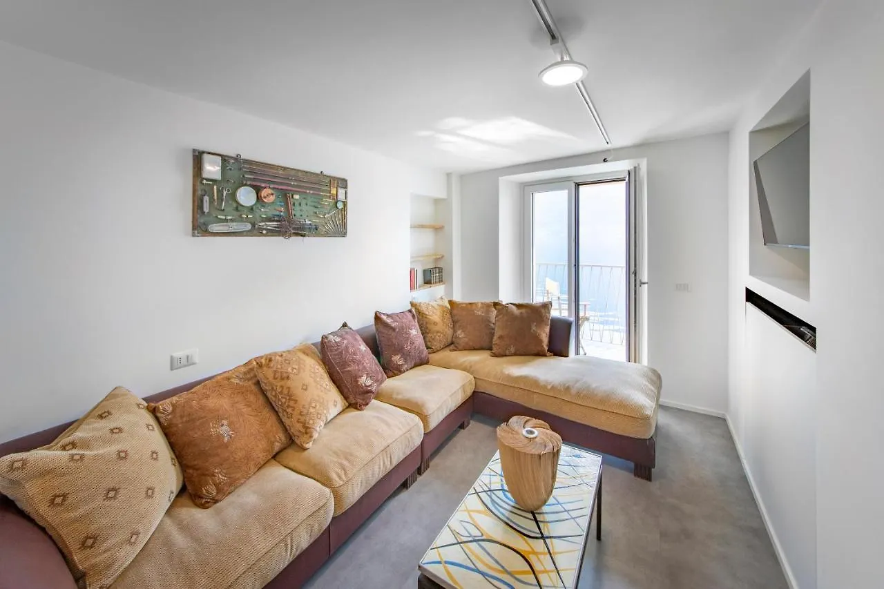 La Casa Del Pescatore - By Myhomeincomo Colonno 0*,